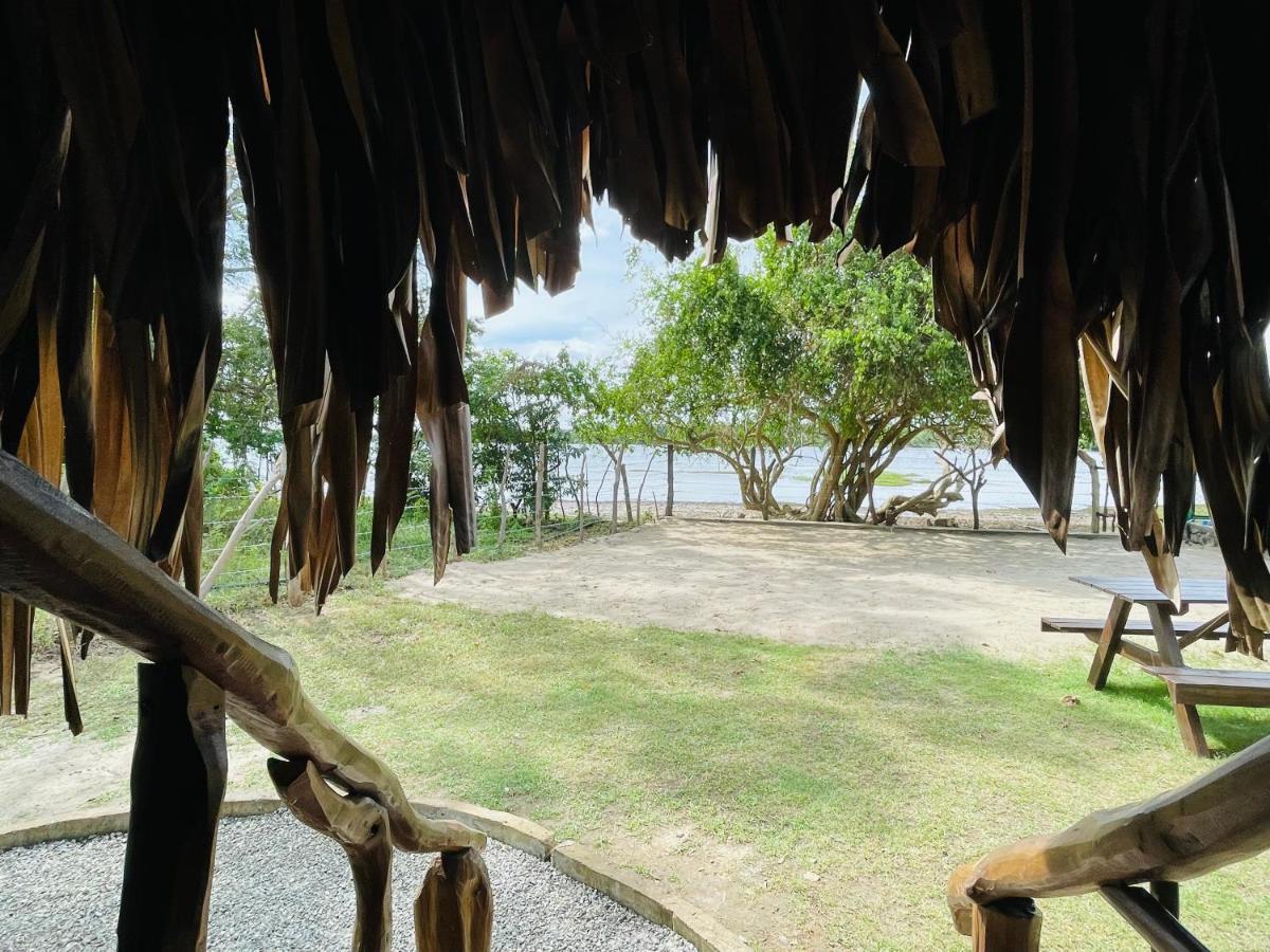 Yala Lake View Cabanas Tissamaharama Exterior foto