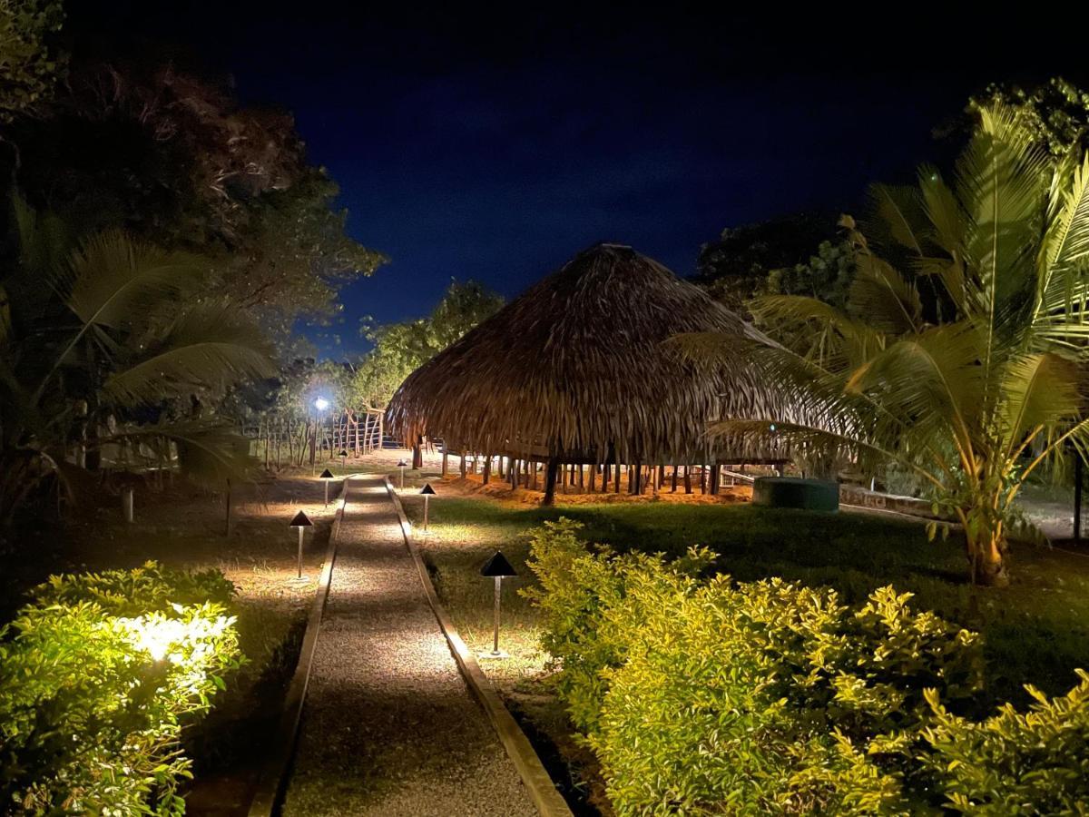 Yala Lake View Cabanas Tissamaharama Exterior foto